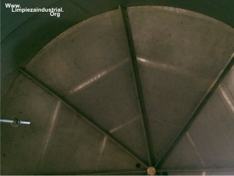 Limpieza y desinfeccion de tanques de acero inoxidable en Zapopan Guadalajara desinfectado lavado desinfectar